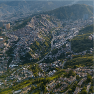 Fotografia aerea de una zona urbana de la ciudad